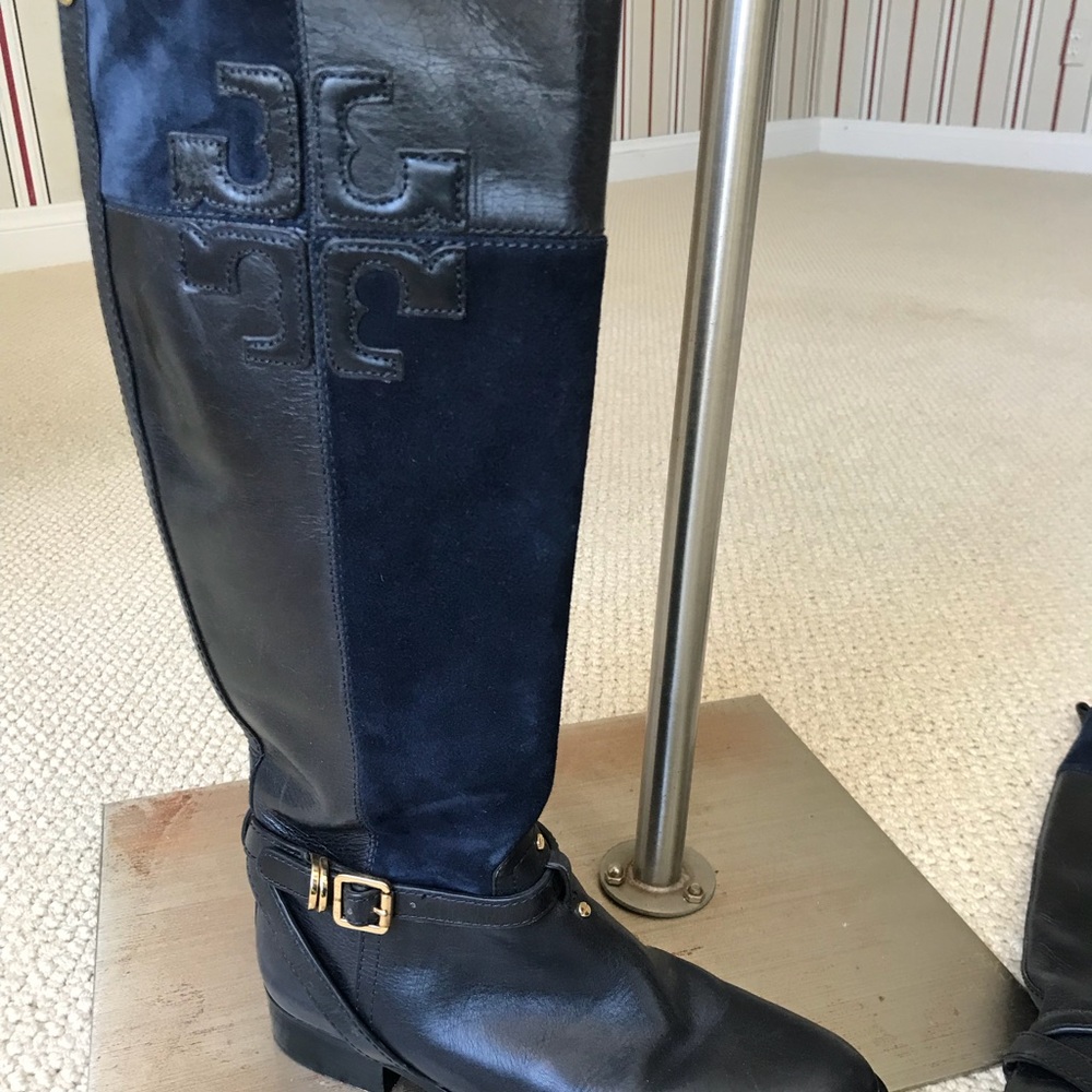 Navy suede and leather Tory Burch boots size 7.5